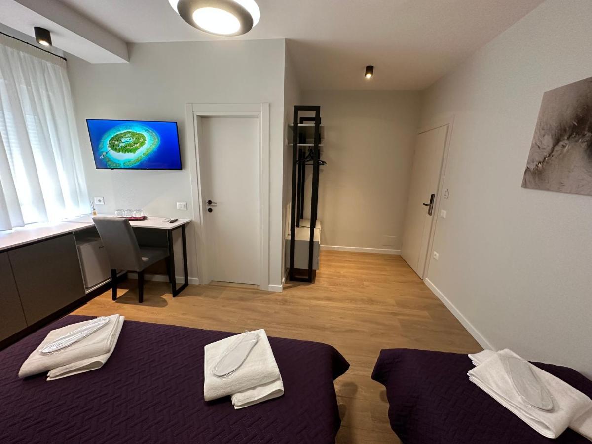 Soin Rooms Tirana Extérieur photo