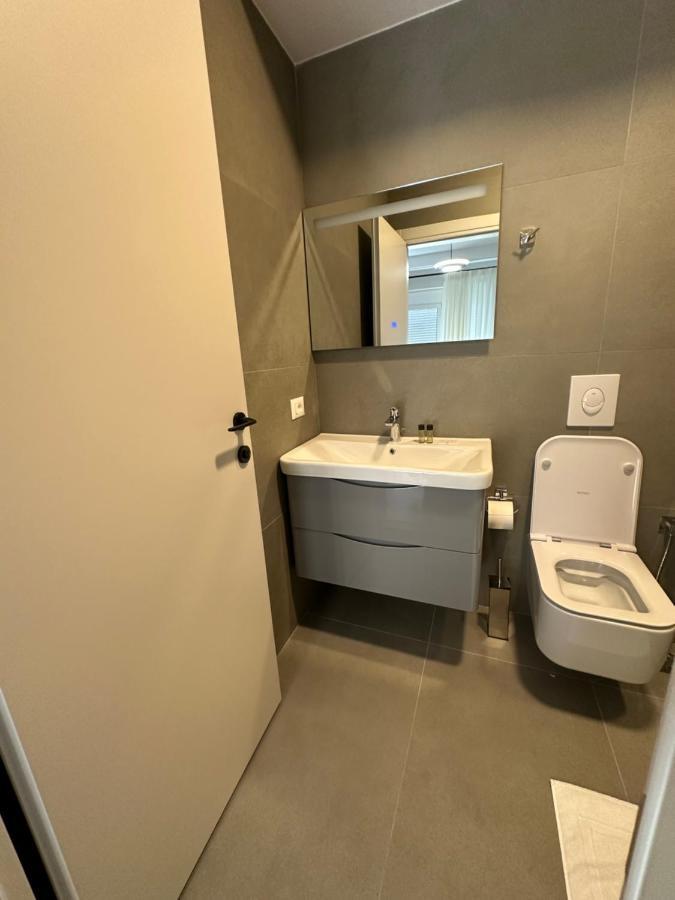 Soin Rooms Tirana Extérieur photo