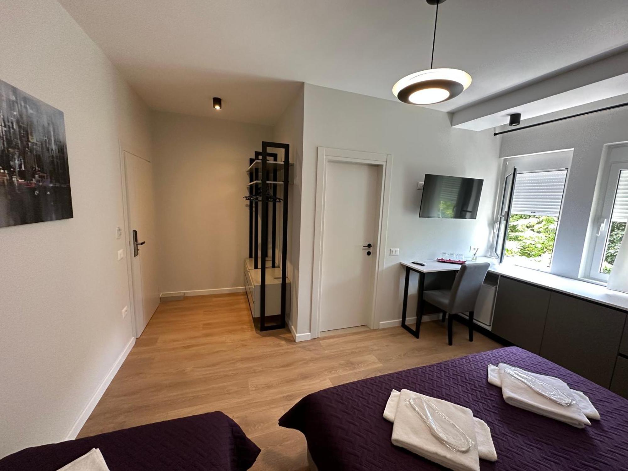 Soin Rooms Tirana Extérieur photo