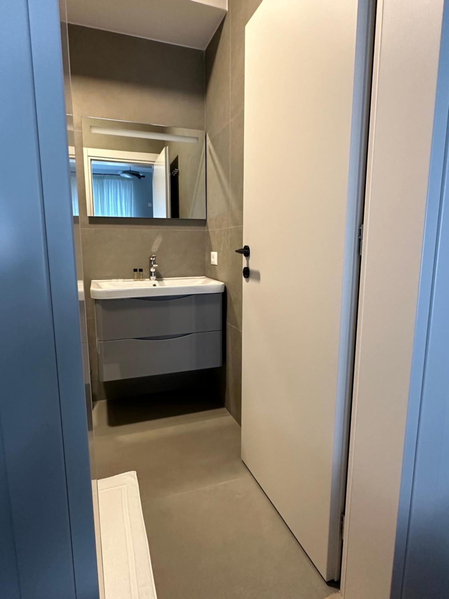 Soin Rooms Tirana Extérieur photo